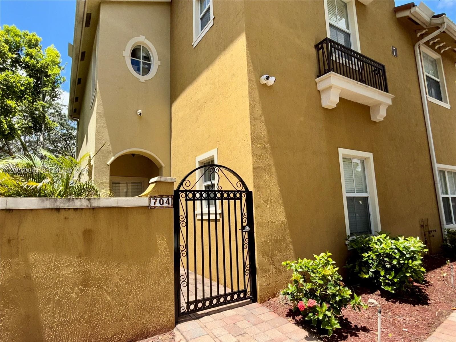 2851 W Prospect Rd # 704, Tamarac, FL 33309