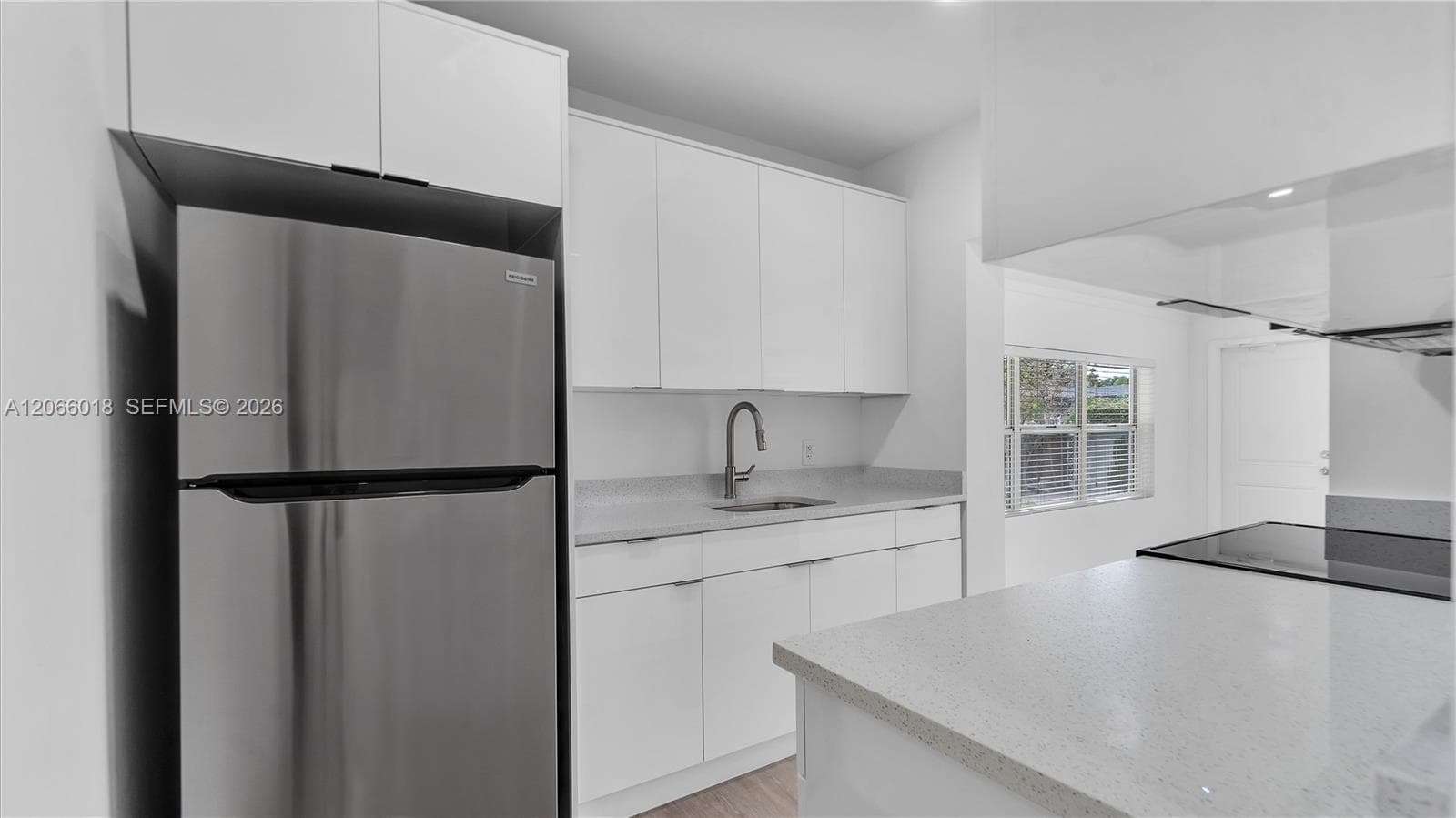 4840 SW 5th Ter, Miami, FL 33134 — zdjęcie 4