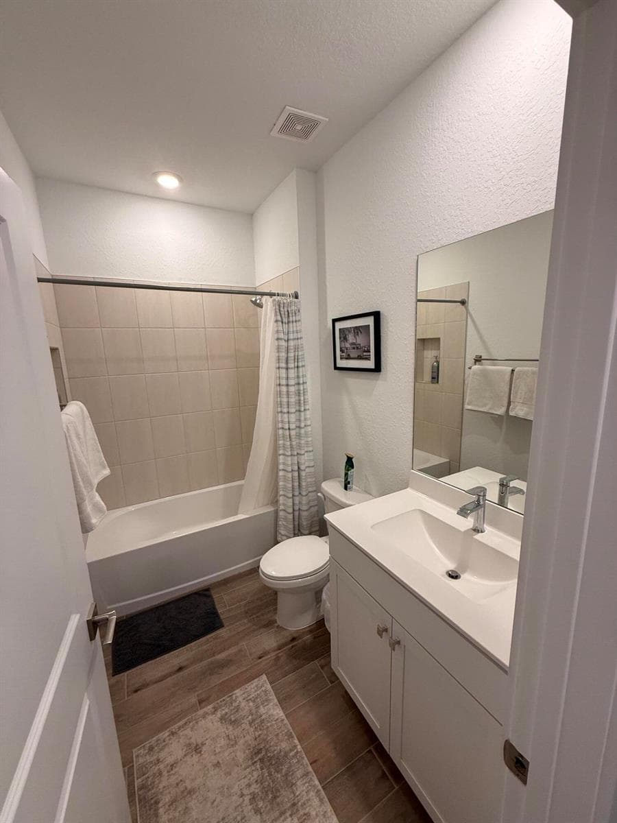 1653 NE OCEAN DUNES Drive, Jensen Beach, FL 34957 — zdjęcie 4