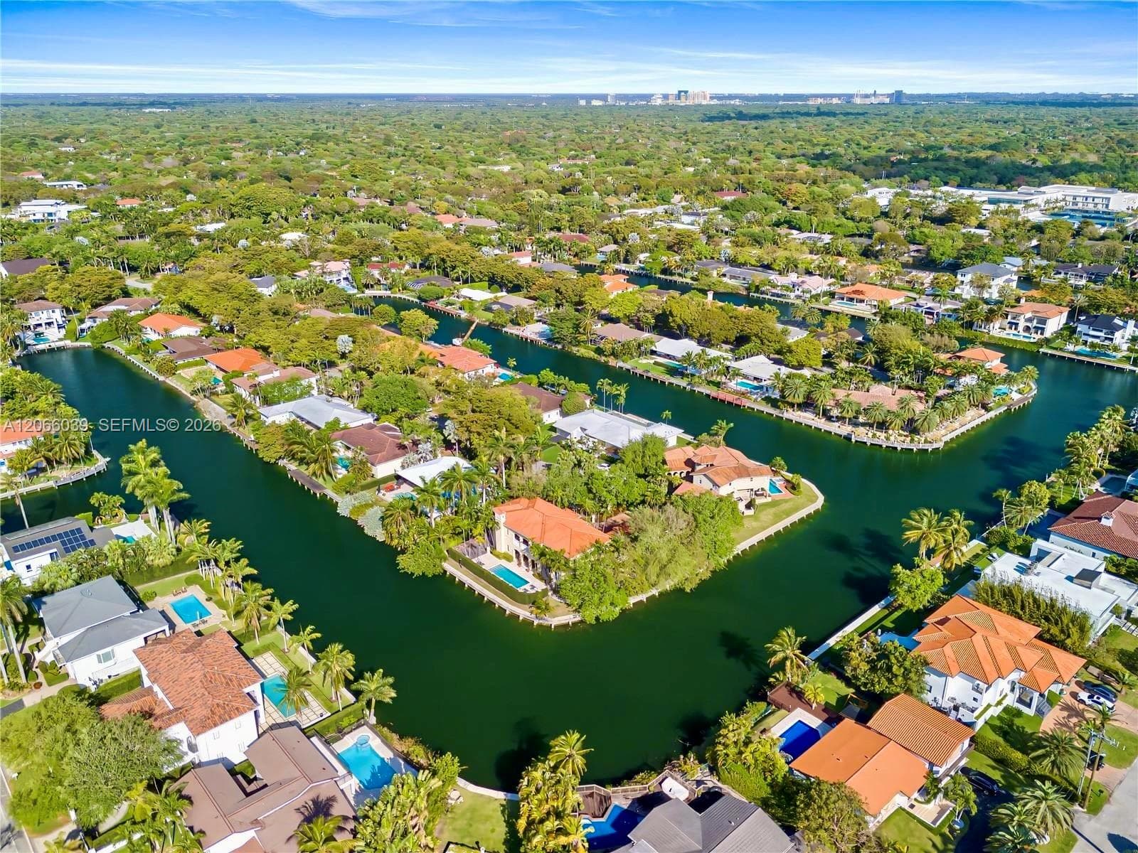 1410 Tagus Ave, Coral Gables, FL 33156 — zdjęcie 3