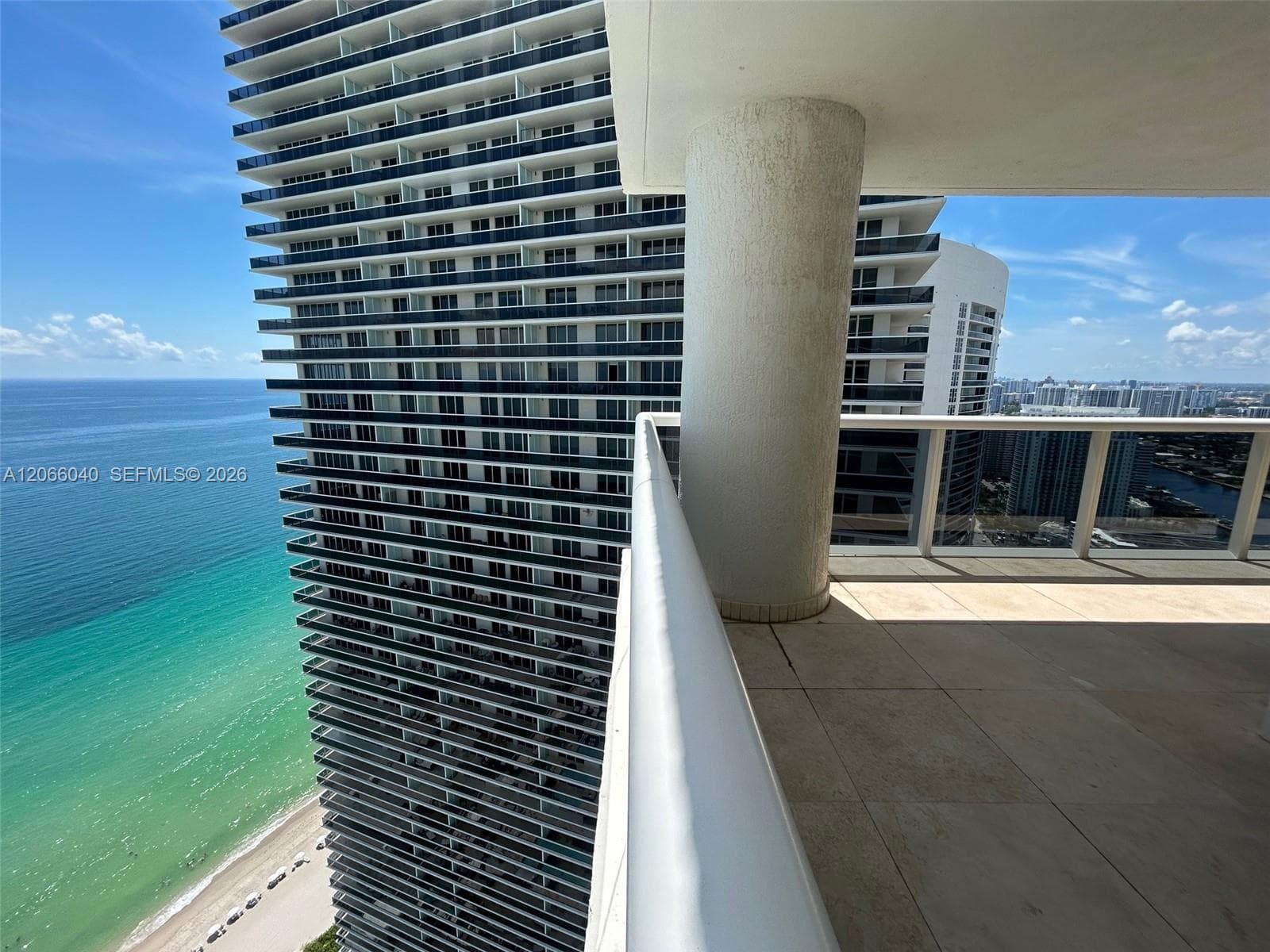1800 S Ocean Dr # 4005, Hallandale Beach, FL 33009 — zdjęcie 3