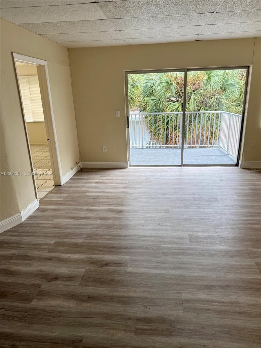 9390 E Bay Harbor Dr # 10, Bay Harbor Islands, FL 33154 — zdjęcie 3