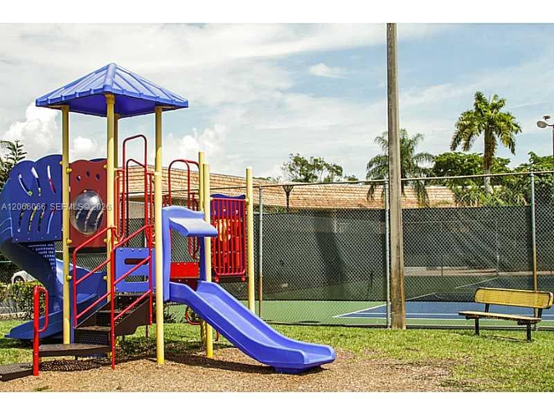7400 Miami Lakes Dr # D107, Miami Lakes, FL 33014 — zdjęcie 4