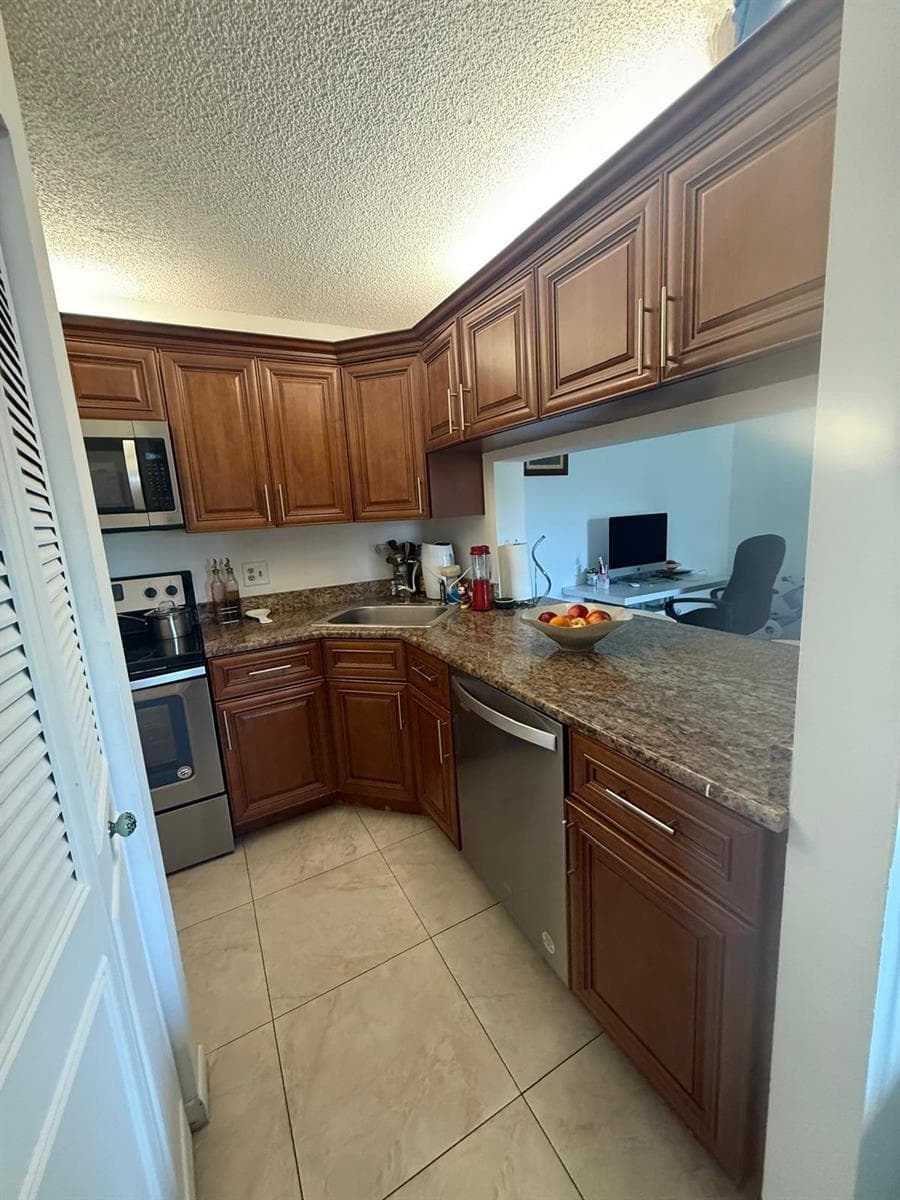 617 SEA PINE Way # E1, FL 33415 — zdjęcie 4