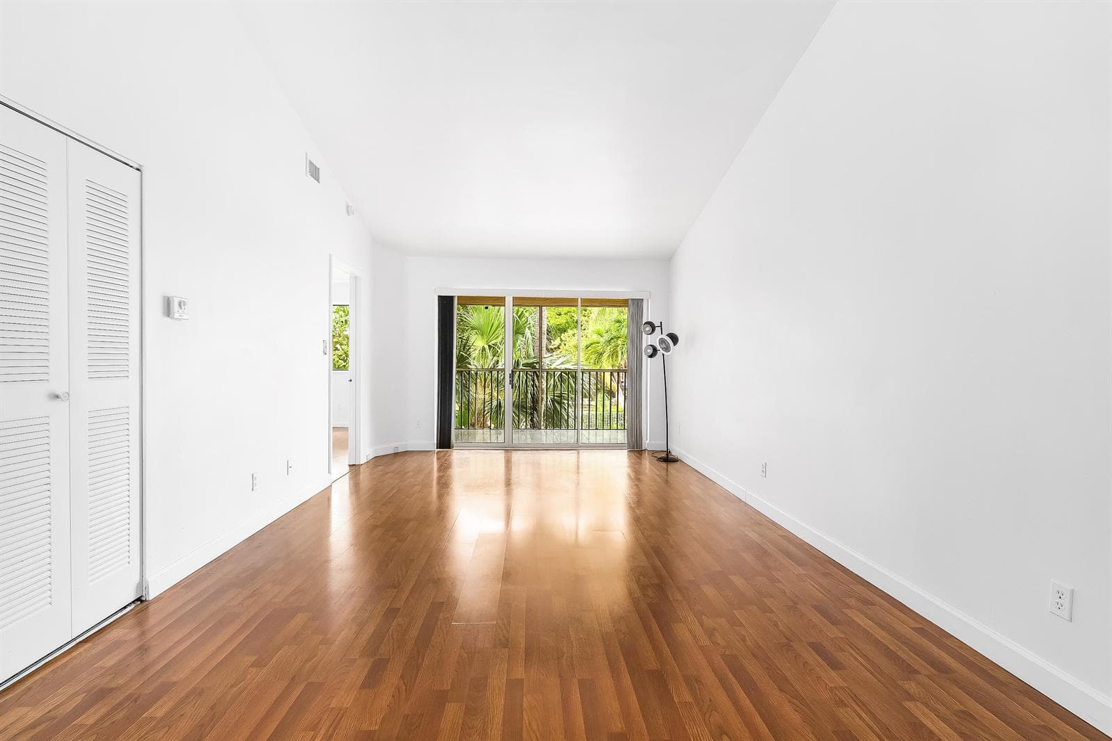 950 Coral Club Drive # 950, Coral Springs, FL 33071