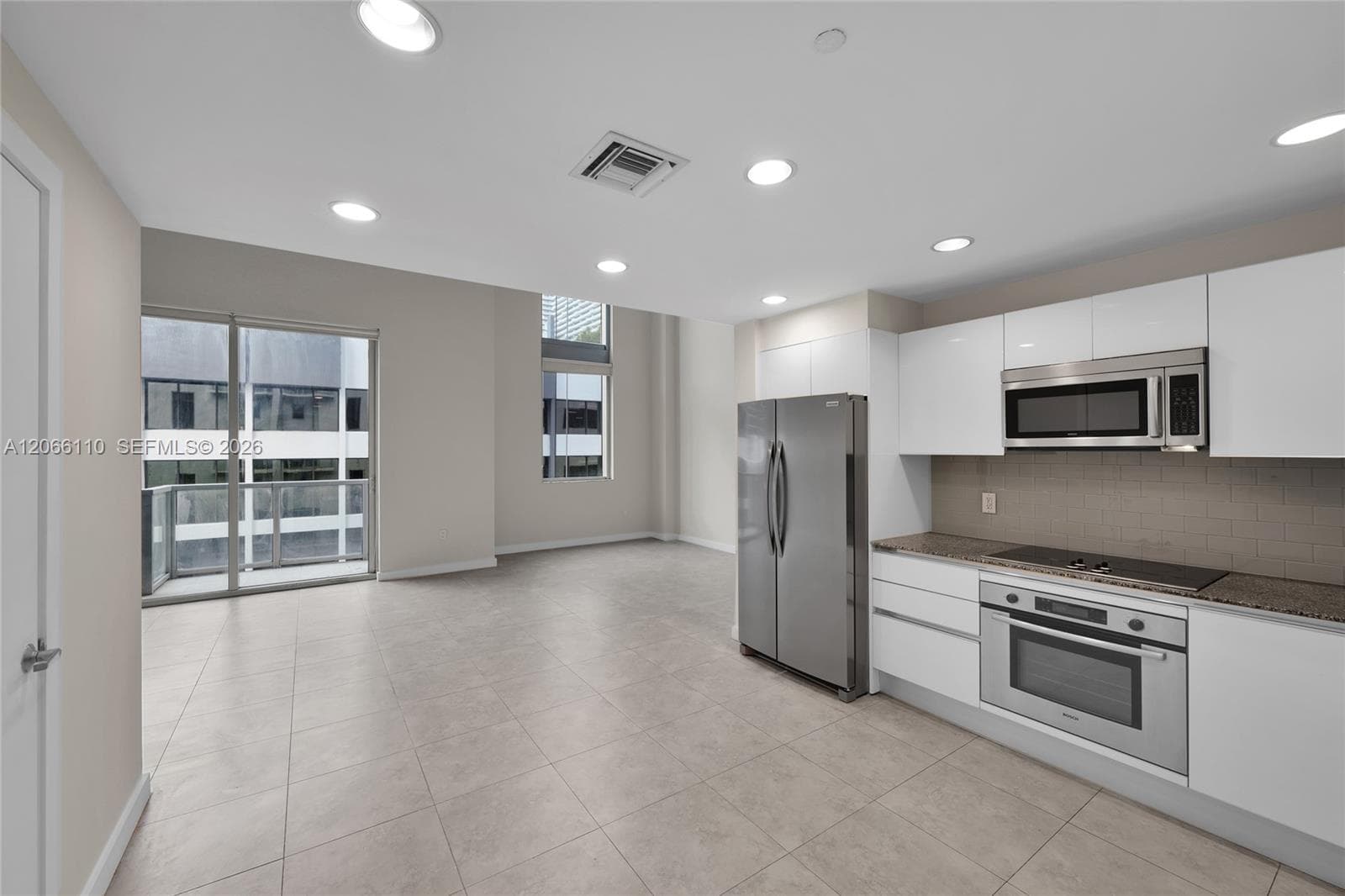 1060 Brickell Ave # 815, Miami, FL 33131