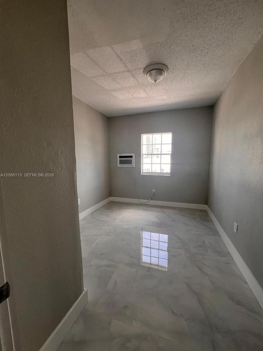 1625 NW 35th St # B5, Miami, FL 33142 — zdjęcie 4