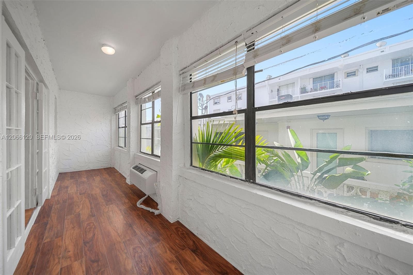 934 Michigan Ave # 207, Miami Beach, FL 33139 — zdjęcie 4