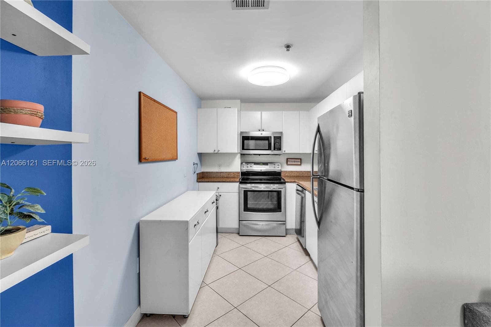 2280 SW 32nd Ave # 403, Miami, FL 33145 — zdjęcie 4