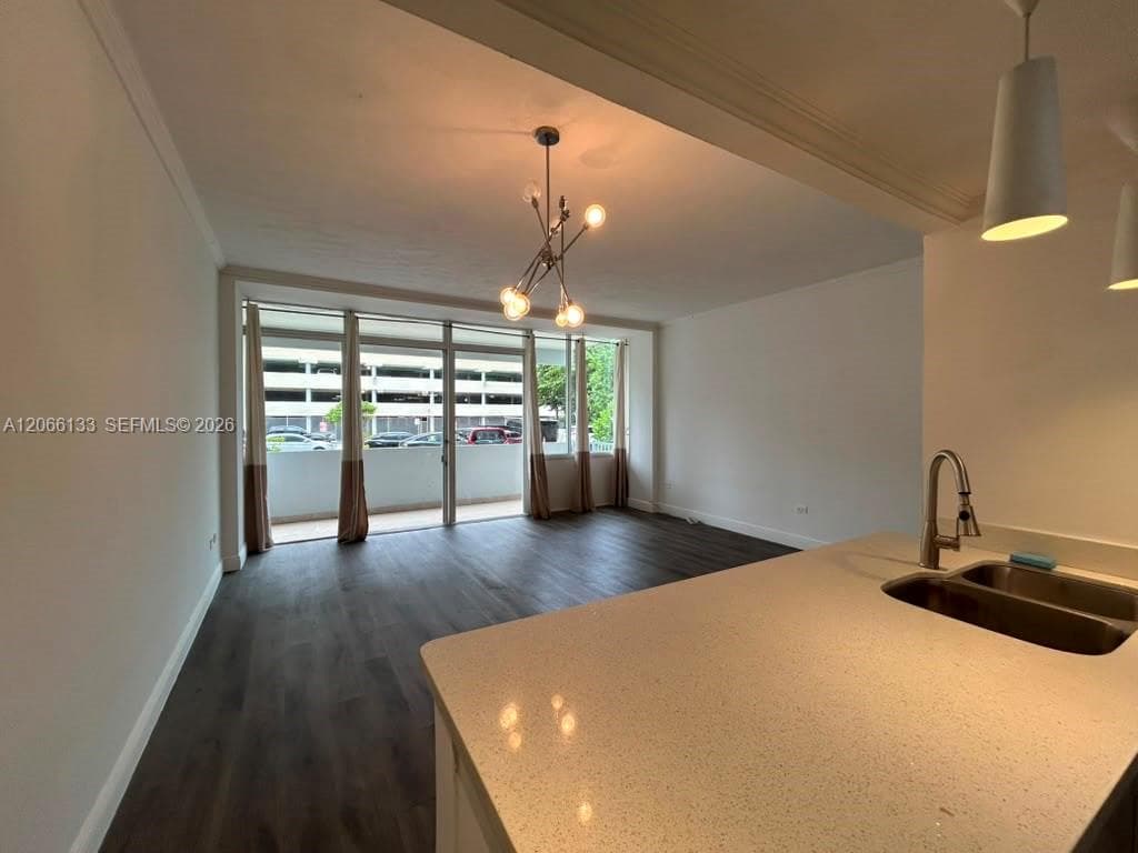 7545 E Treasure Dr # 1B, North Bay Village, FL 33141 — zdjęcie 5