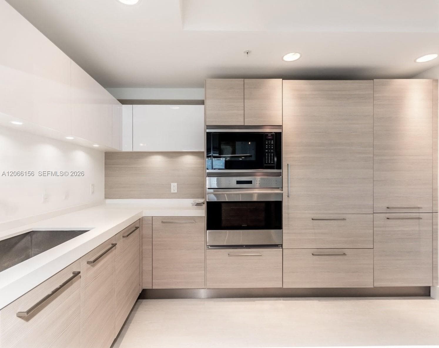 17301 Biscayne Blvd # 1004, North Miami Beach, FL 33160 — zdjęcie 5