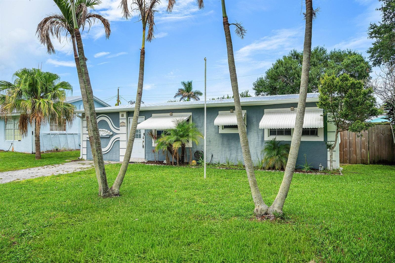 5709 SE Indigo Avenue, Stuart, FL 34997 — zdjęcie 2