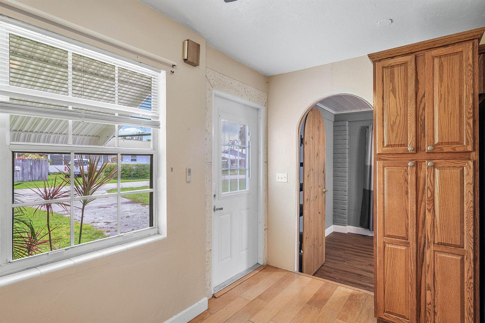5709 SE Indigo Avenue, Stuart, FL 34997 — zdjęcie 3