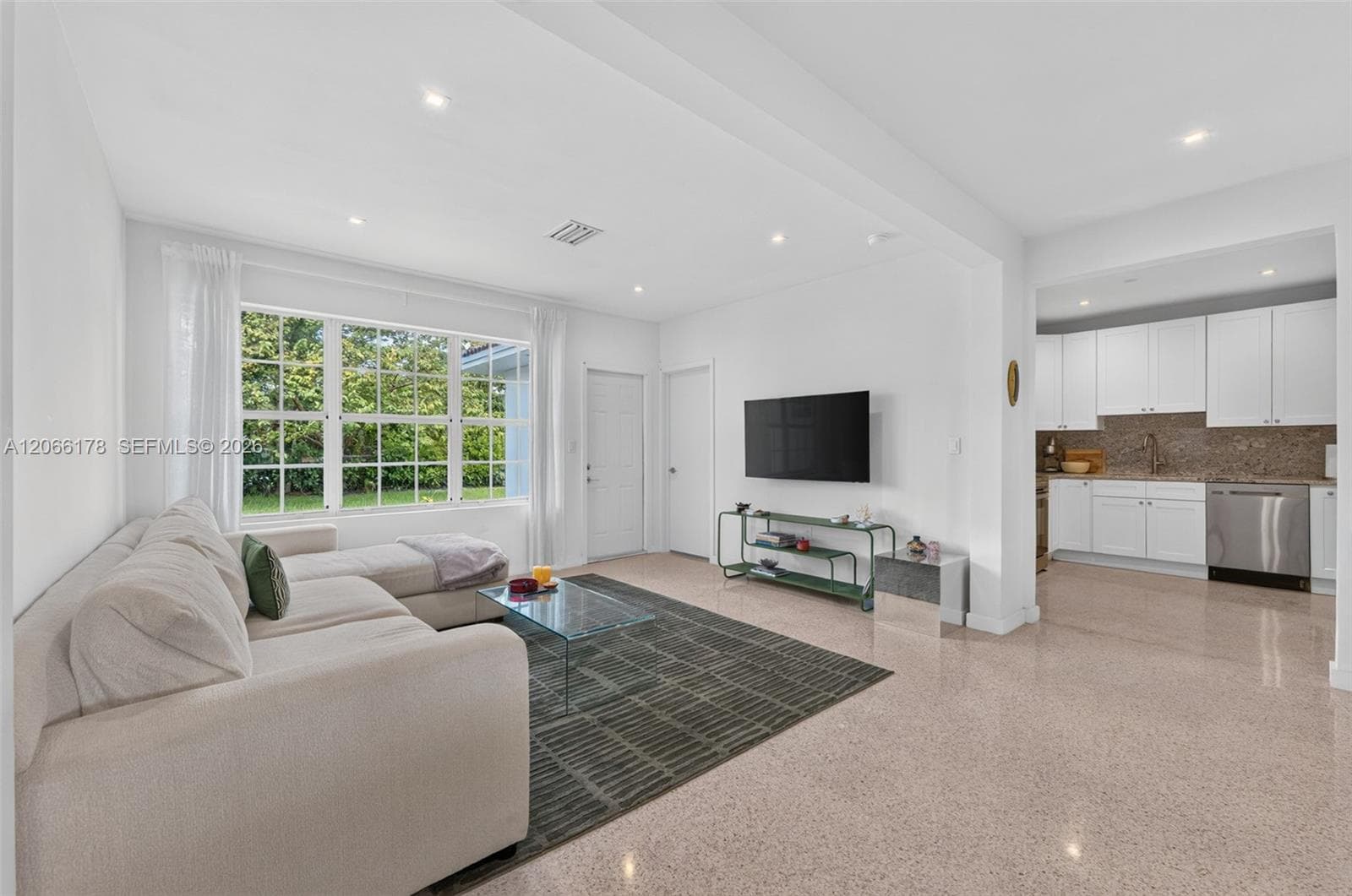 7516 Mutiny Ave, North Bay Village, FL 33141 — zdjęcie 2