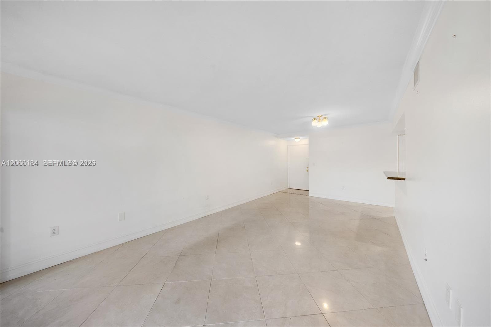 9405 Fontainebleau Blvd # 112, Miami, FL 33172 — zdjęcie 2
