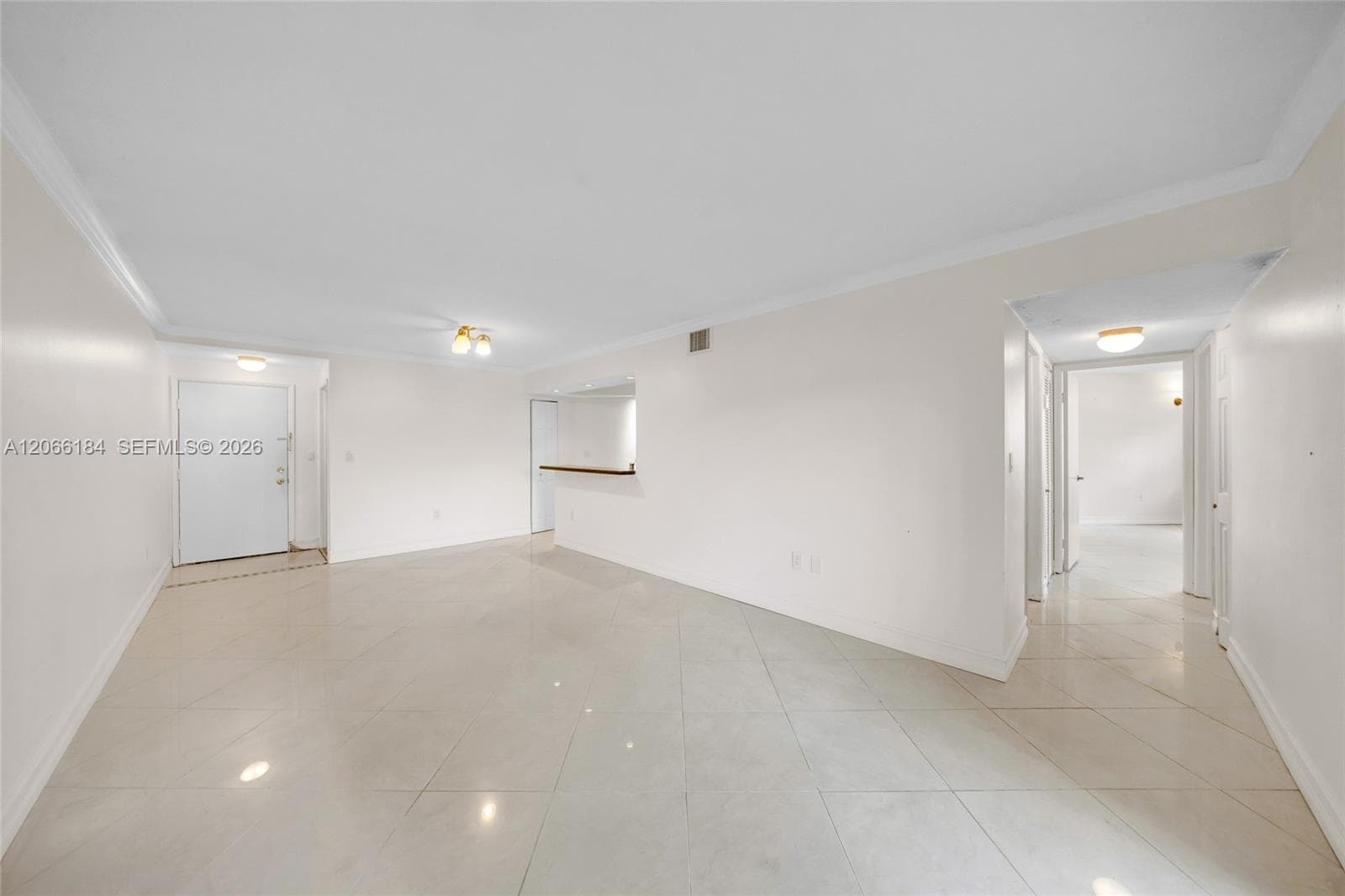 9405 Fontainebleau Blvd # 112, Miami, FL 33172