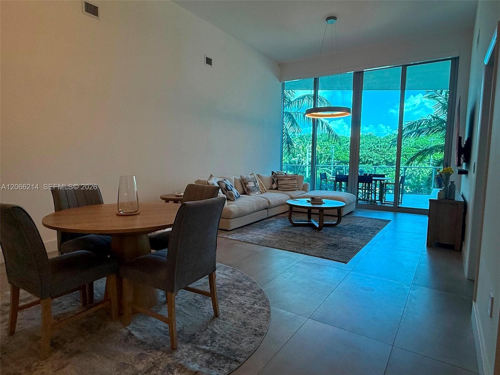 701 N Fort Lauderdale Blvd # 214, Fort Lauderdale, FL 33304 — zdjęcie 3