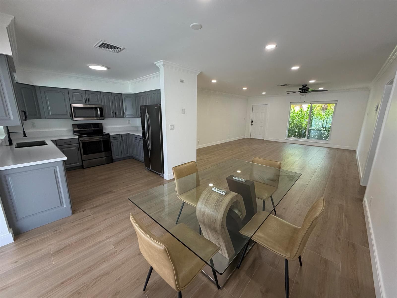 498 W CONFERENCE Drive # N, Boca Raton, FL 33486 — zdjęcie 2