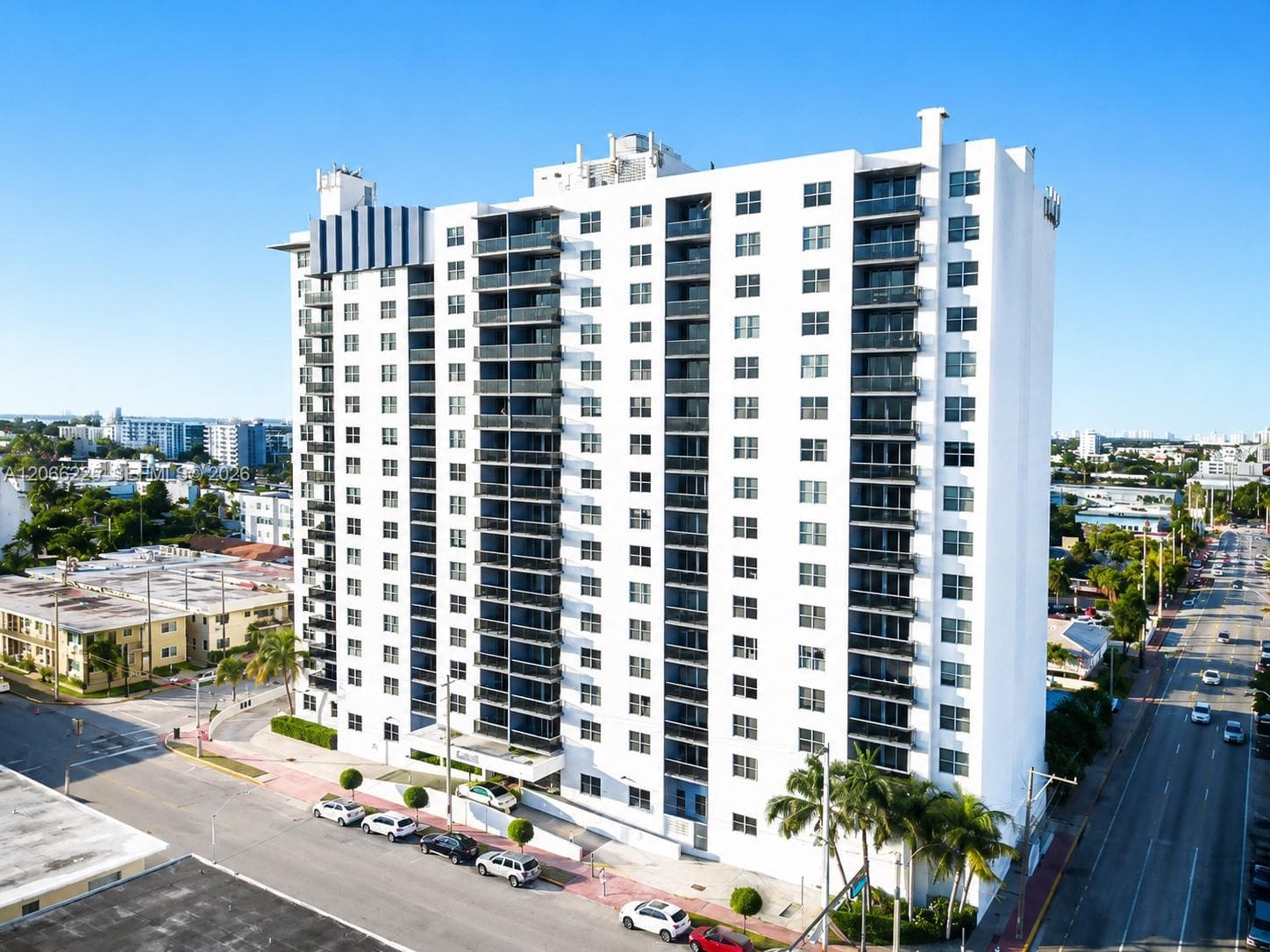401 69th St # 304, Miami Beach, FL 33141