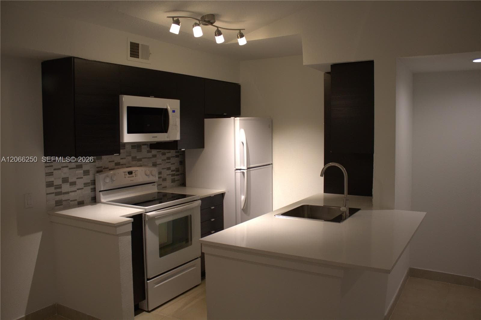 2826 S University Dr # 3203, Davie, FL 33328 — zdjęcie 5