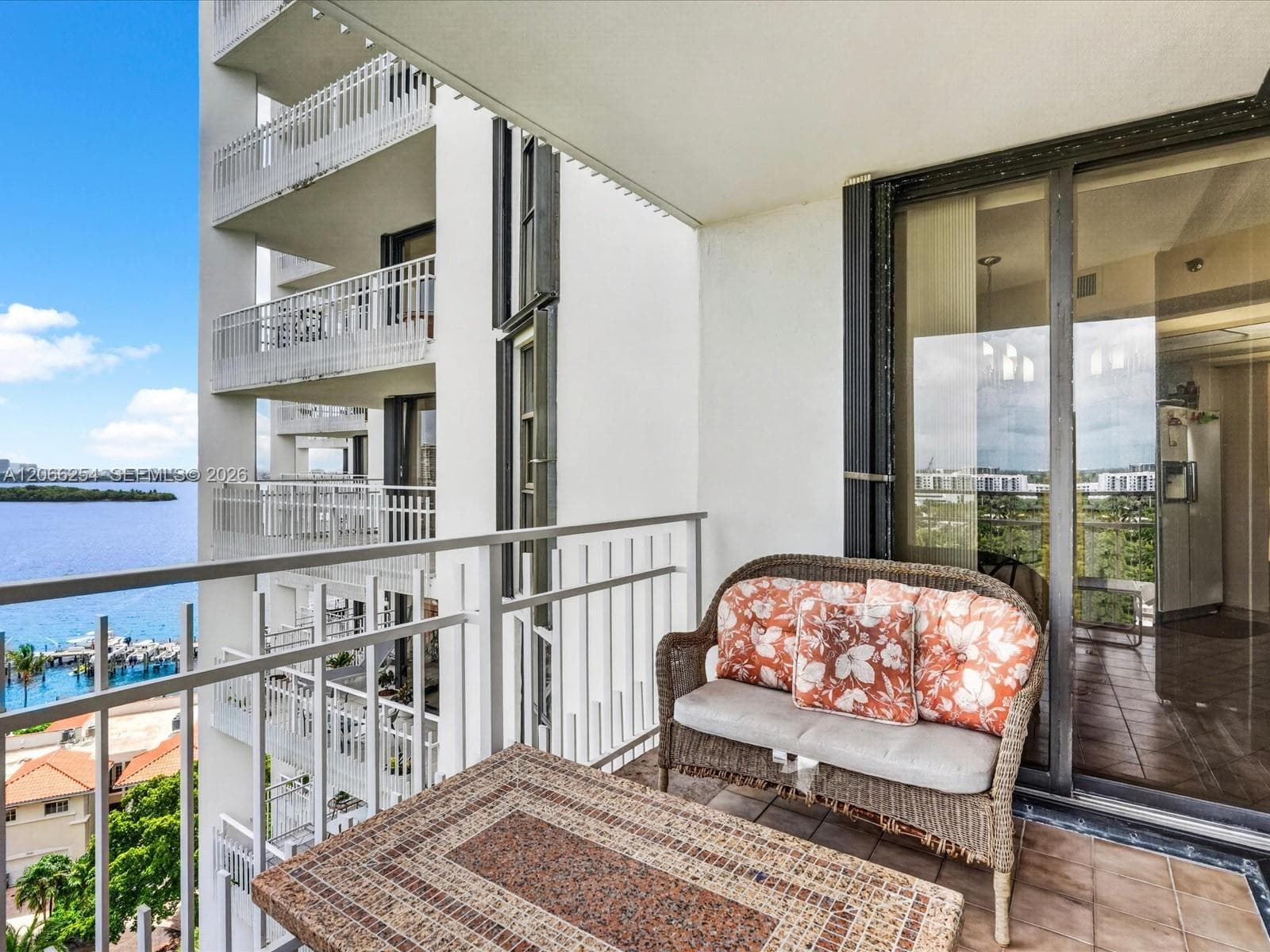 4000 Towerside Ter # 1407, Miami, FL 33138 — zdjęcie 3