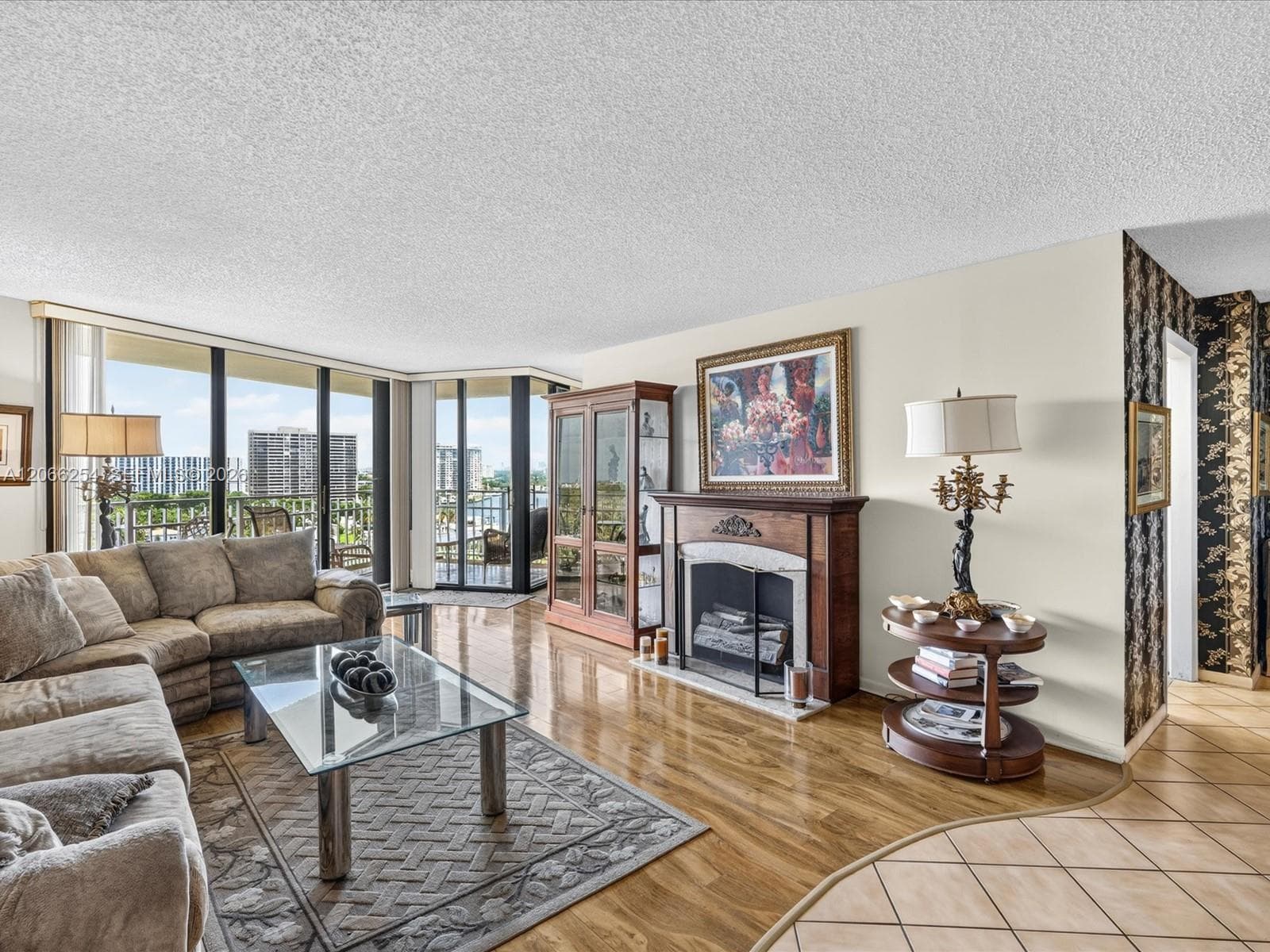 4000 Towerside Ter # 1407, Miami, FL 33138 — zdjęcie 4