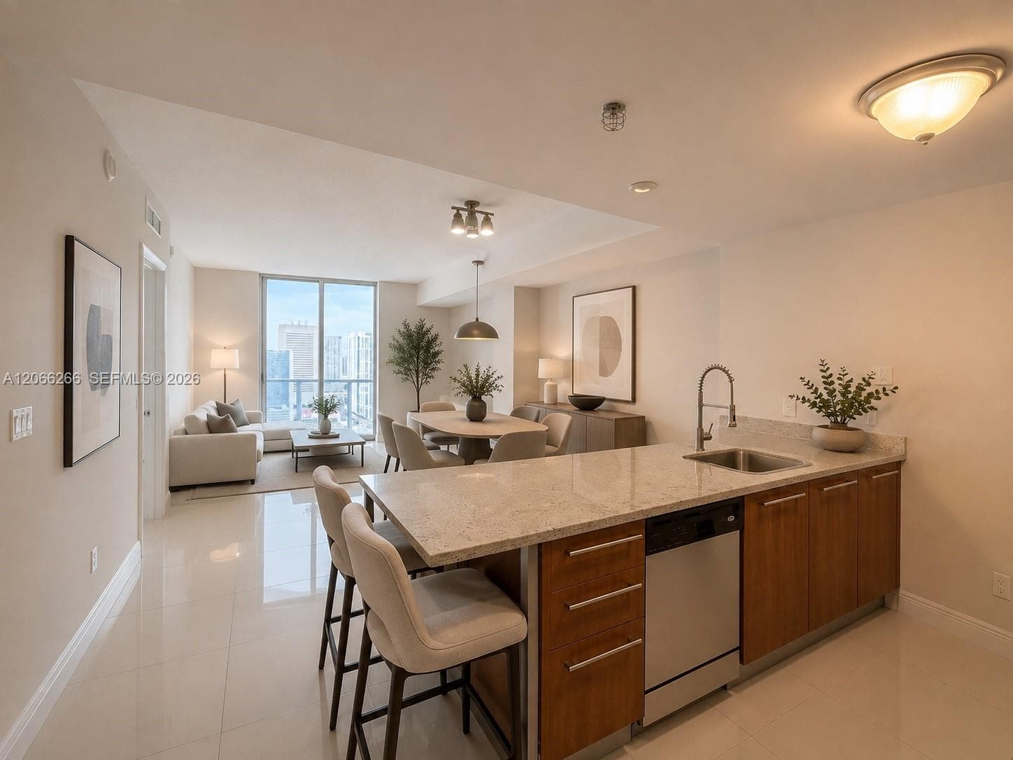 185 SW 7th St # 3105, Miami, FL 33130 — zdjęcie 2