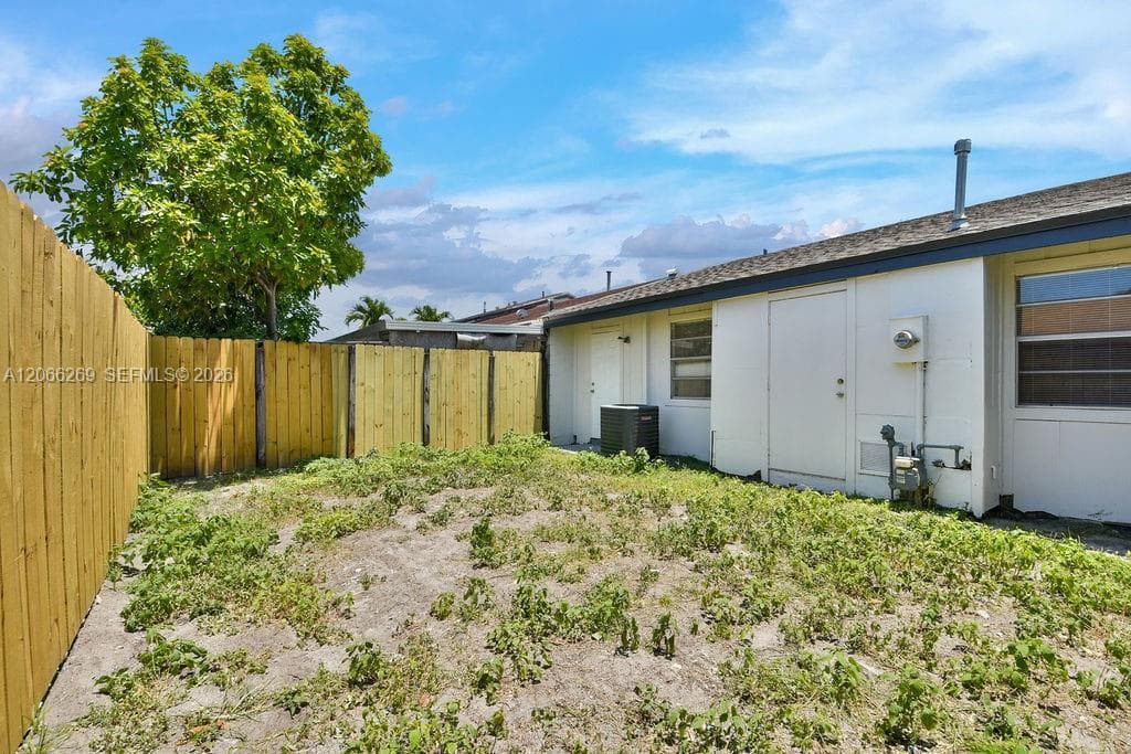 18947 NW 45th Ave # 1, Miami Gardens, FL 33055 — zdjęcie 5