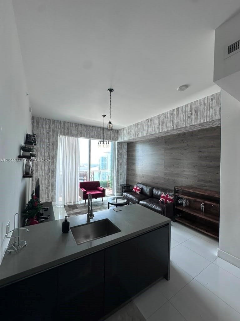1080 Brickell Ave # 4202, Miami, FL 33131