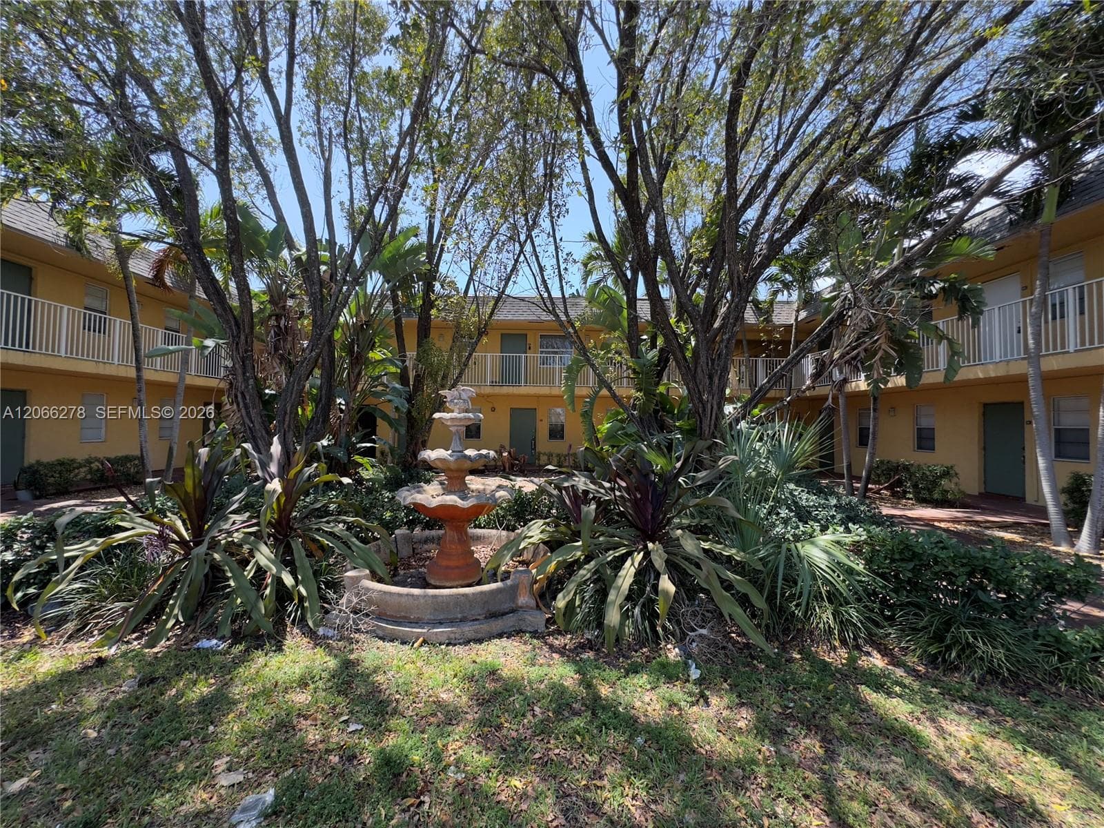 4061 N Dixie Hwy # 23, Oakland Park, FL 33334