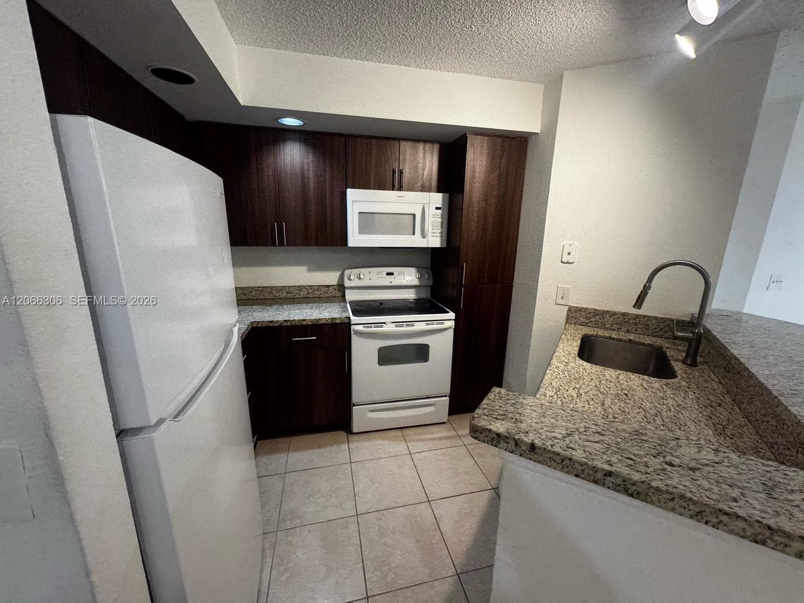 3370 N Pinewalk Dr N # 1213, Margate, FL 33063 — zdjęcie 3