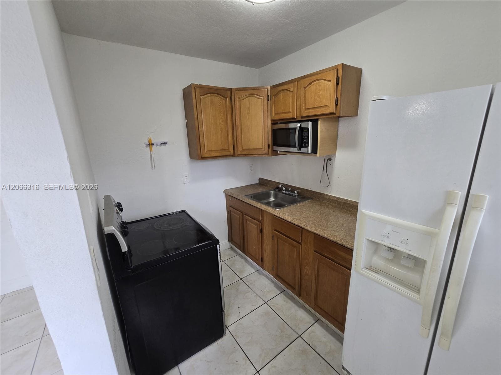 535 NW 7th St # 3, Miami, FL 33136 — zdjęcie 4
