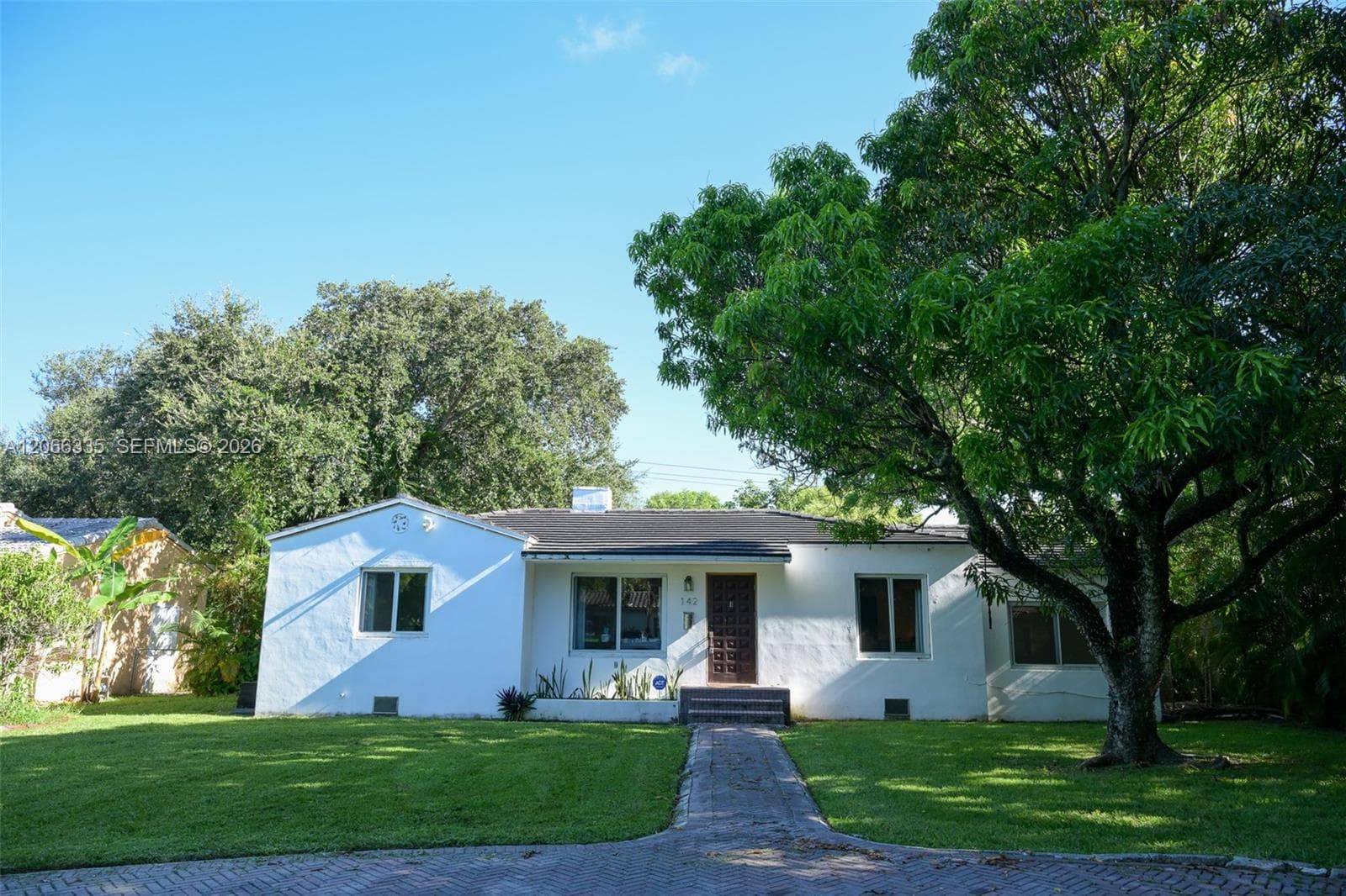 142 NW 98th St, Miami Shores, FL 33150 — zdjęcie 2