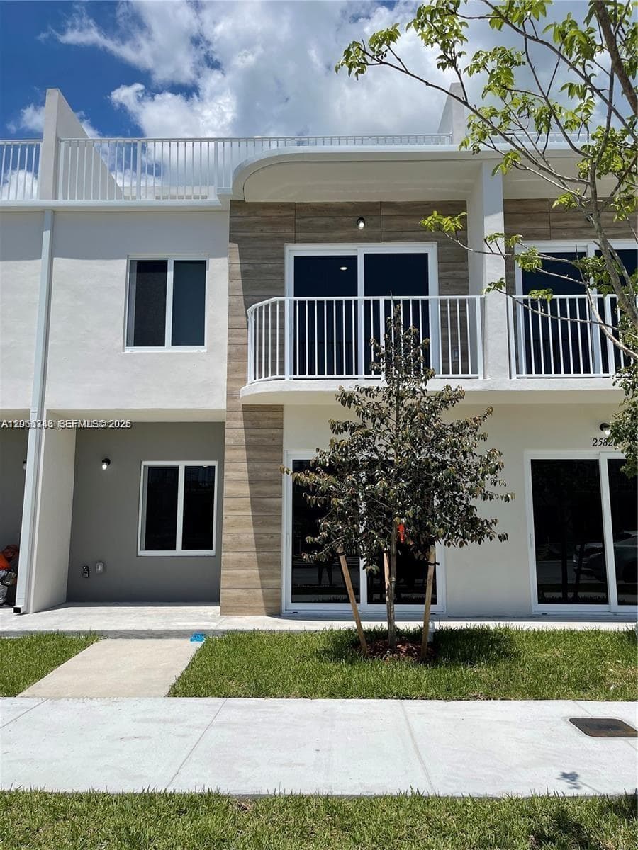 25851 SW 144th Ct, Homestead, FL 33032