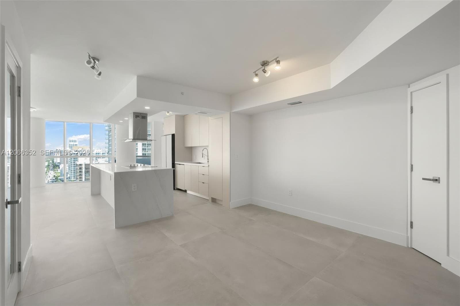 6301 Collins Ave # 2307, Miami Beach, FL 33141 — zdjęcie 2