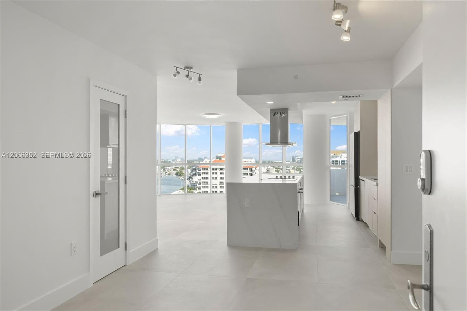 6301 Collins Ave # 2307, Miami Beach, FL 33141