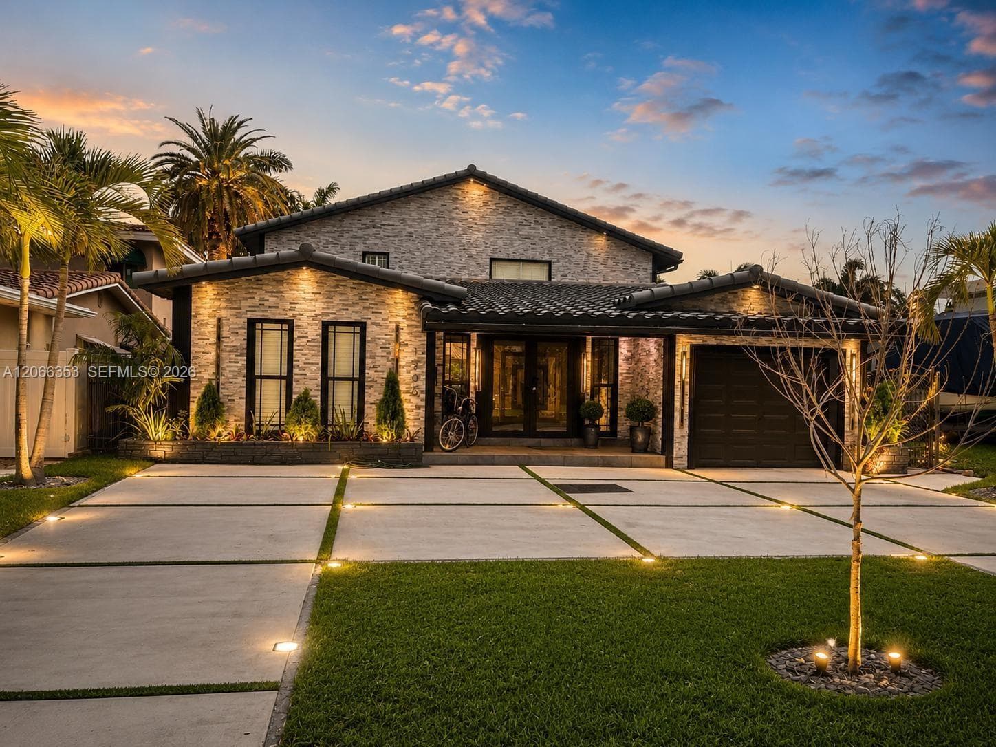 1206 Buchanan St, Hollywood, FL 33019