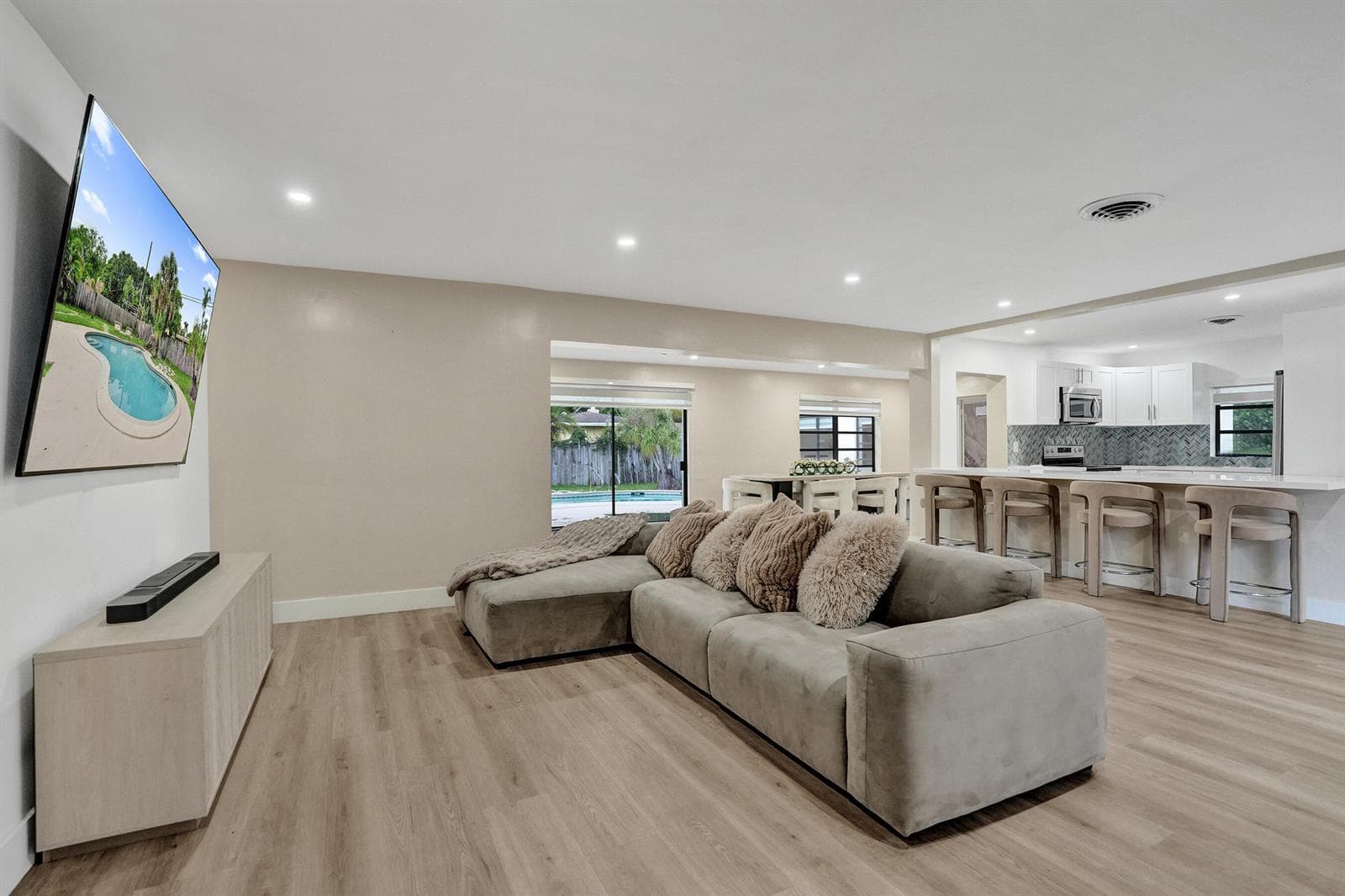885 Azalea Court, Plantation, FL 33317 — zdjęcie 4