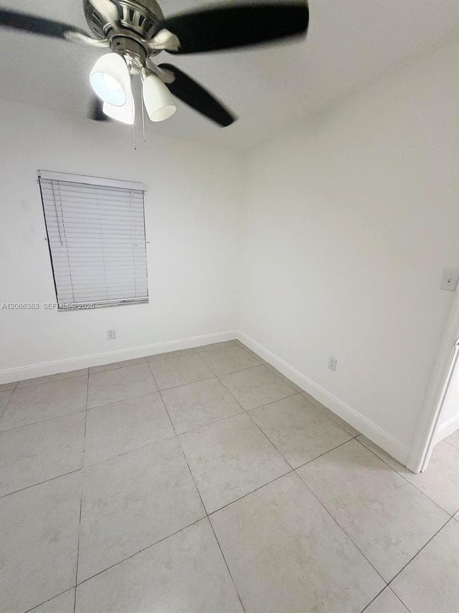 716 SW 11th Ave # B, Homestead, FL 33030 — zdjęcie 5
