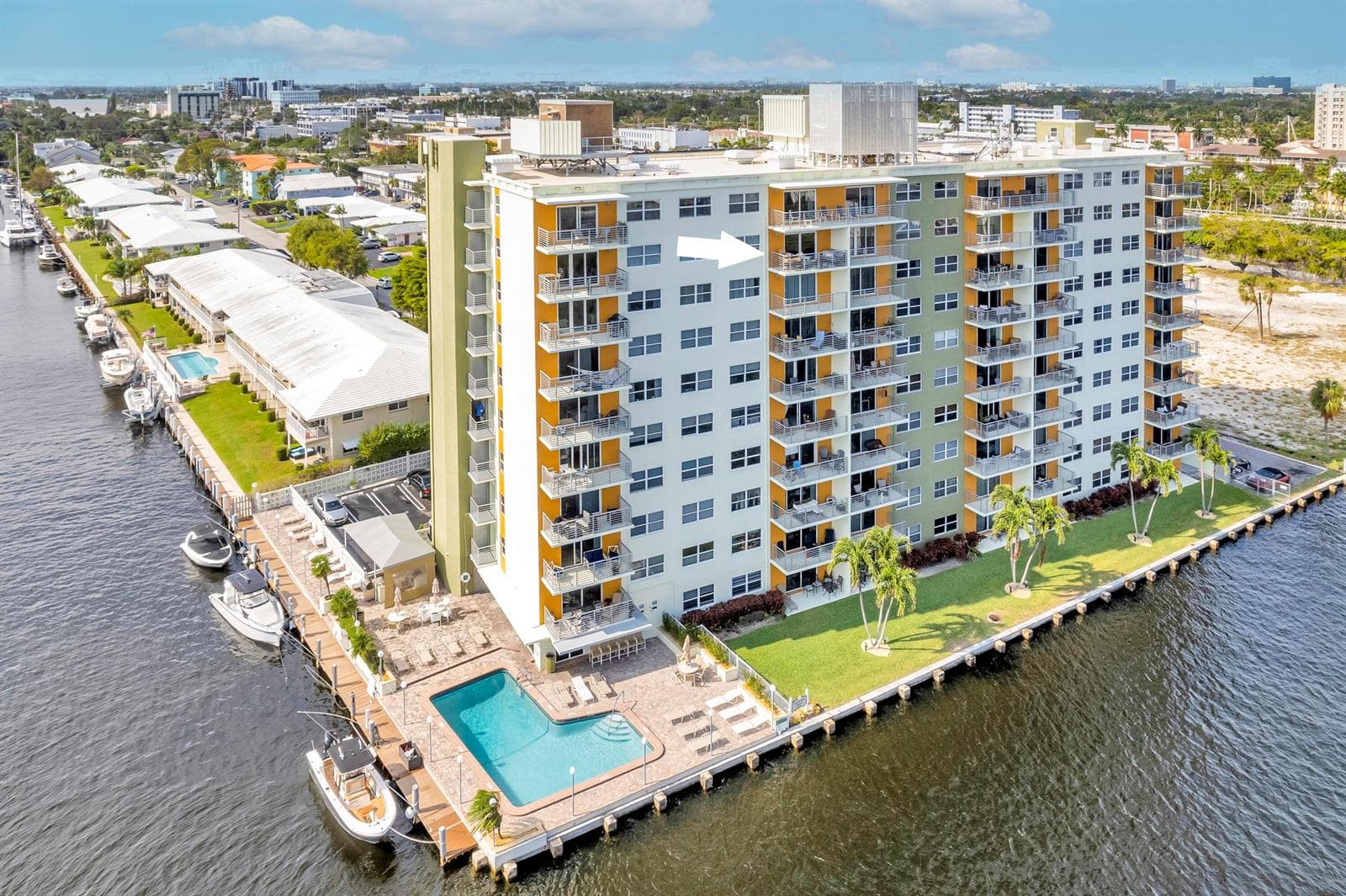 2900 NE 30th Street # 9i, Fort Lauderdale, FL 33306