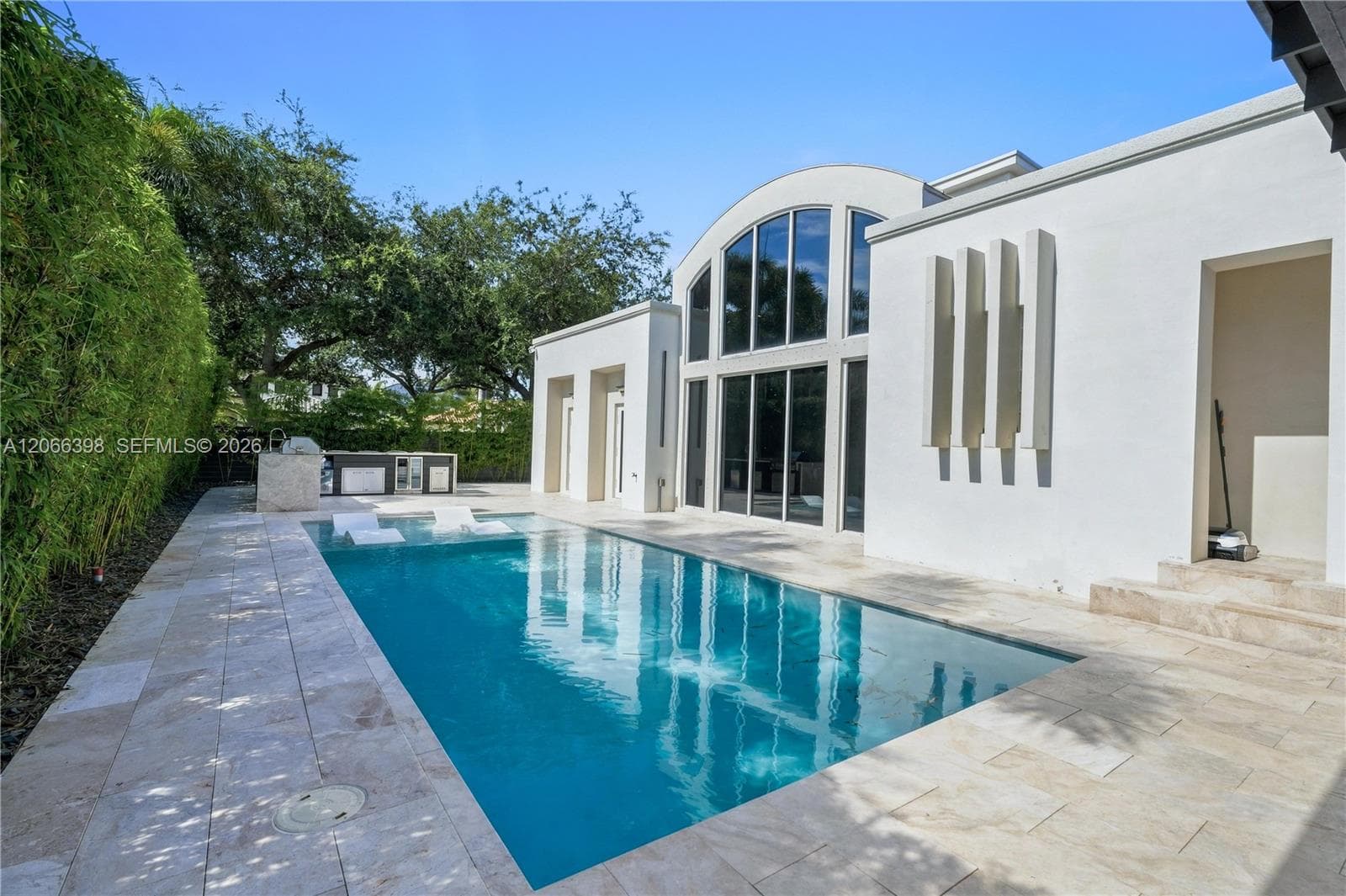 16203 NW 82nd Pl, Miami Lakes, FL 33016