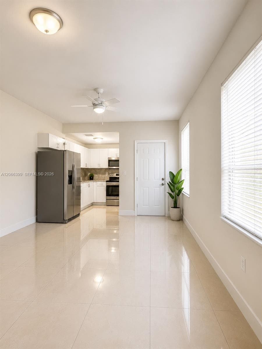 7537 NW 3rd Ave # 1, Miami, FL 33150 — zdjęcie 2