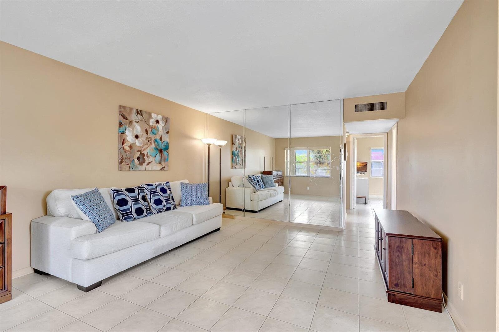 64 COVENTRY C, West Palm Beach, FL 33417 — zdjęcie 3