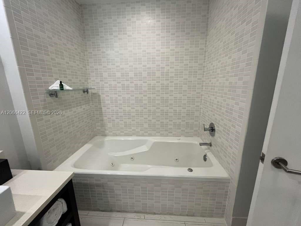 5300 NW 87th Ave # 307, Doral, FL 33178 — zdjęcie 4