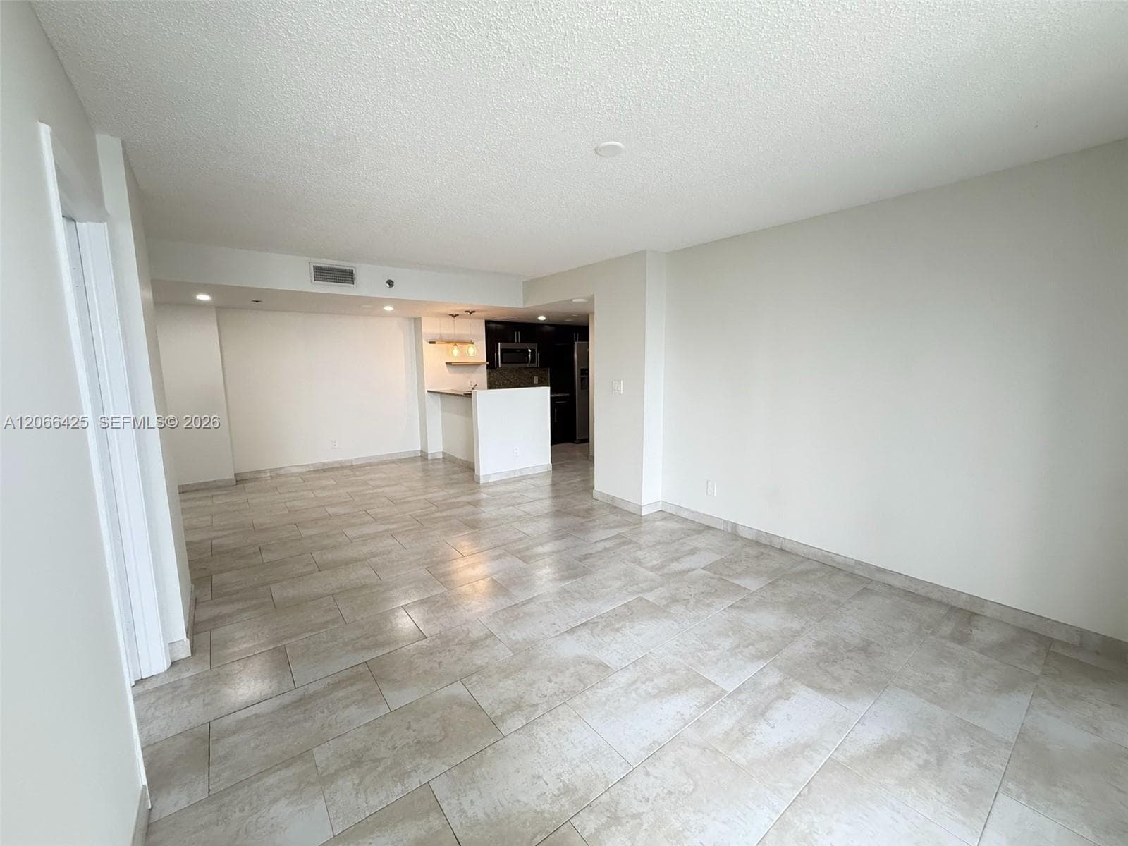 770 Claughton Island Dr # 1914, Miami, FL 33131 — zdjęcie 2