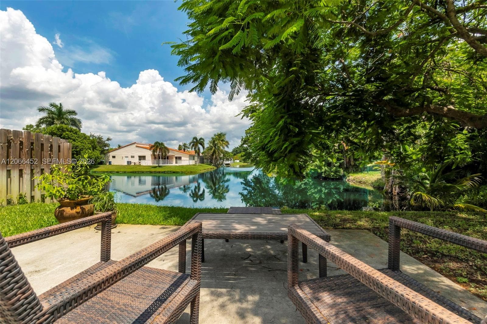 16850 Crestview Ln, Weston, FL 33326 — zdjęcie 3