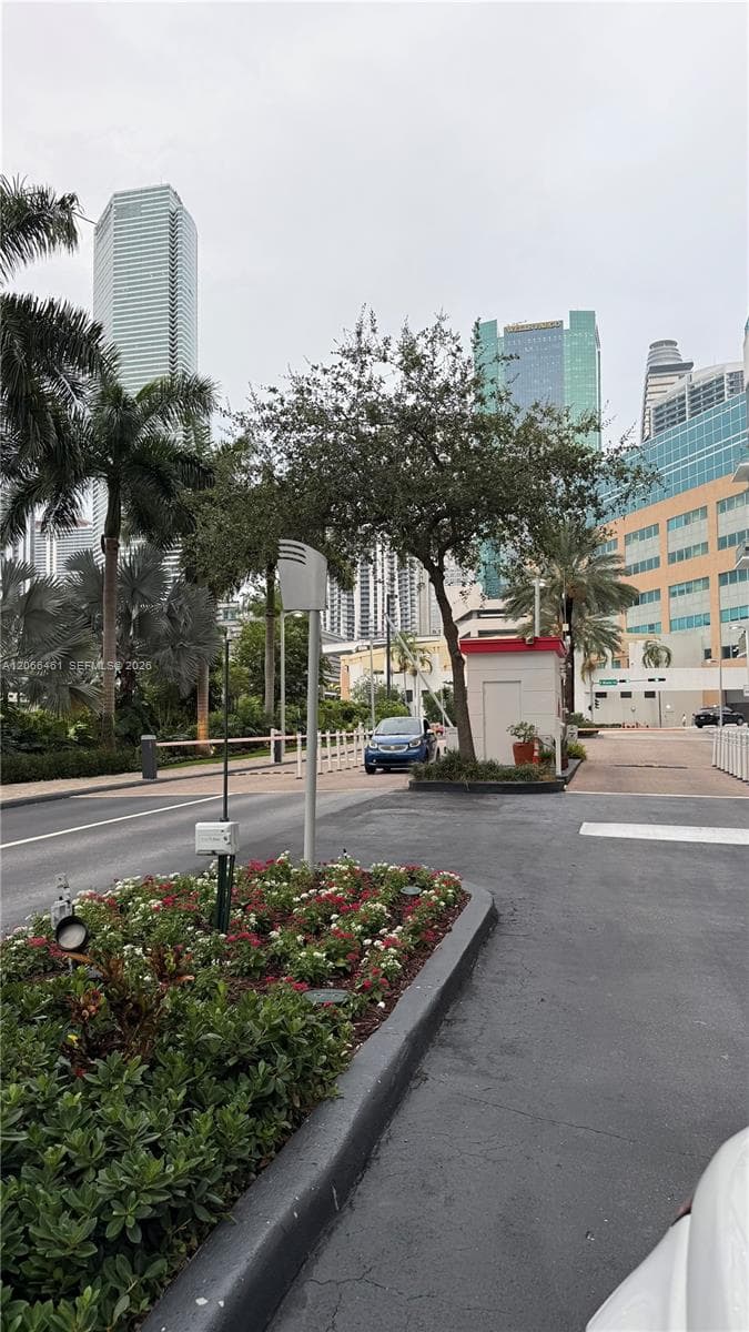 350 S Miami Ave # 304, Miami, FL 33130 — zdjęcie 2