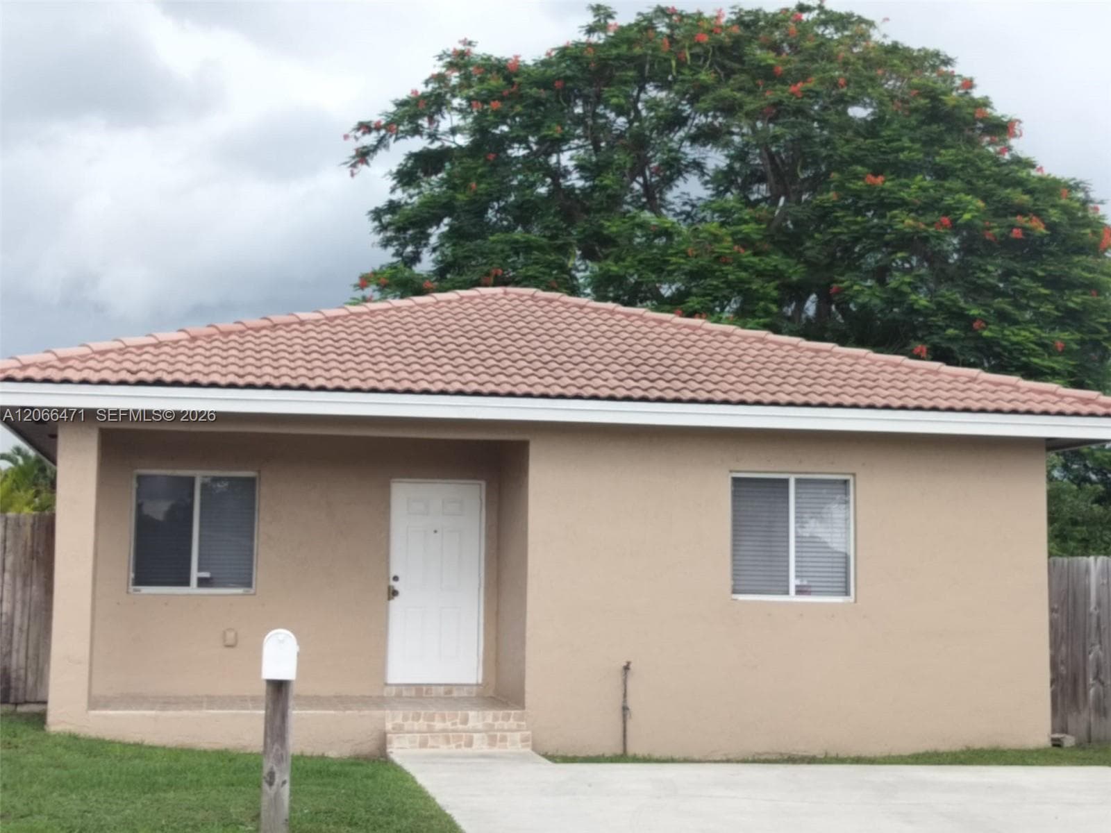 11705 SW 184 ST, Miami, FL 33177