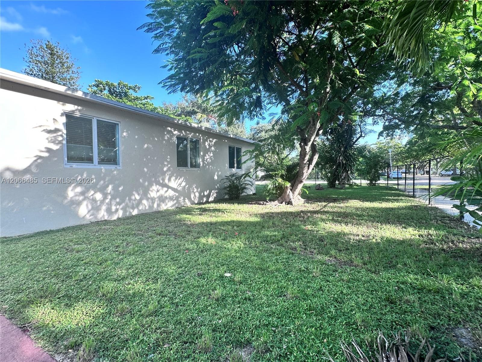 12780 NW 16th Ave, North Miami, FL 33167