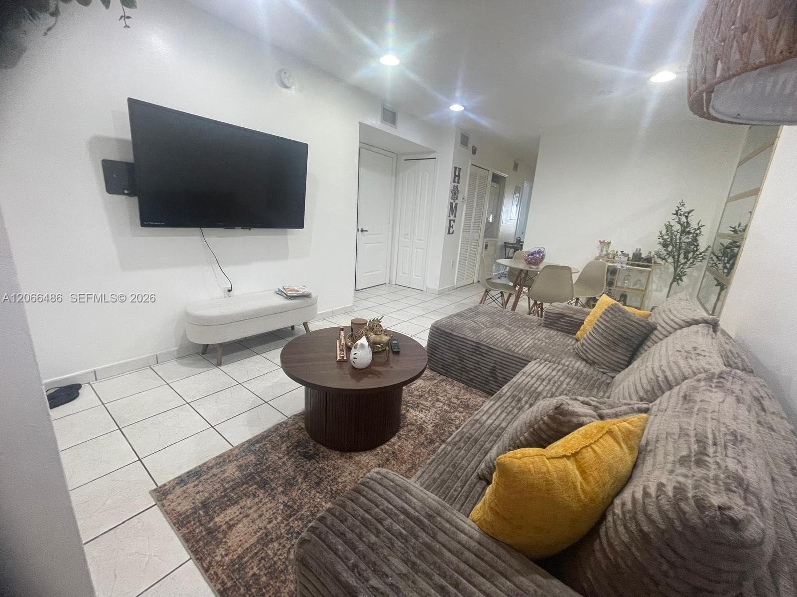 4689 NW 9th St # 207, Miami, FL 33126